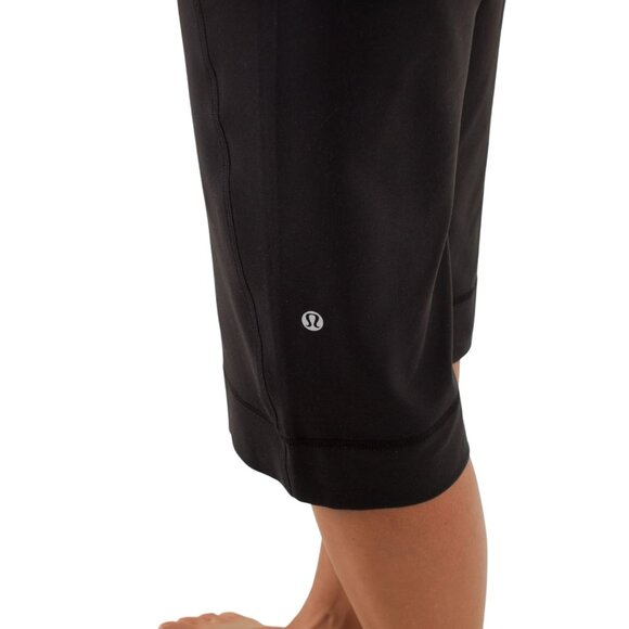 LULULEMON BLACK CLAM DIGGER II PANTS SIZE 4 - Picture 5 of 9